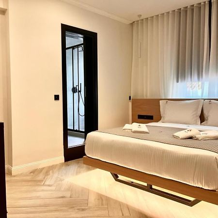 Triple A - Chic & Elegant By The Market - Free Parking! Atena Exterior foto