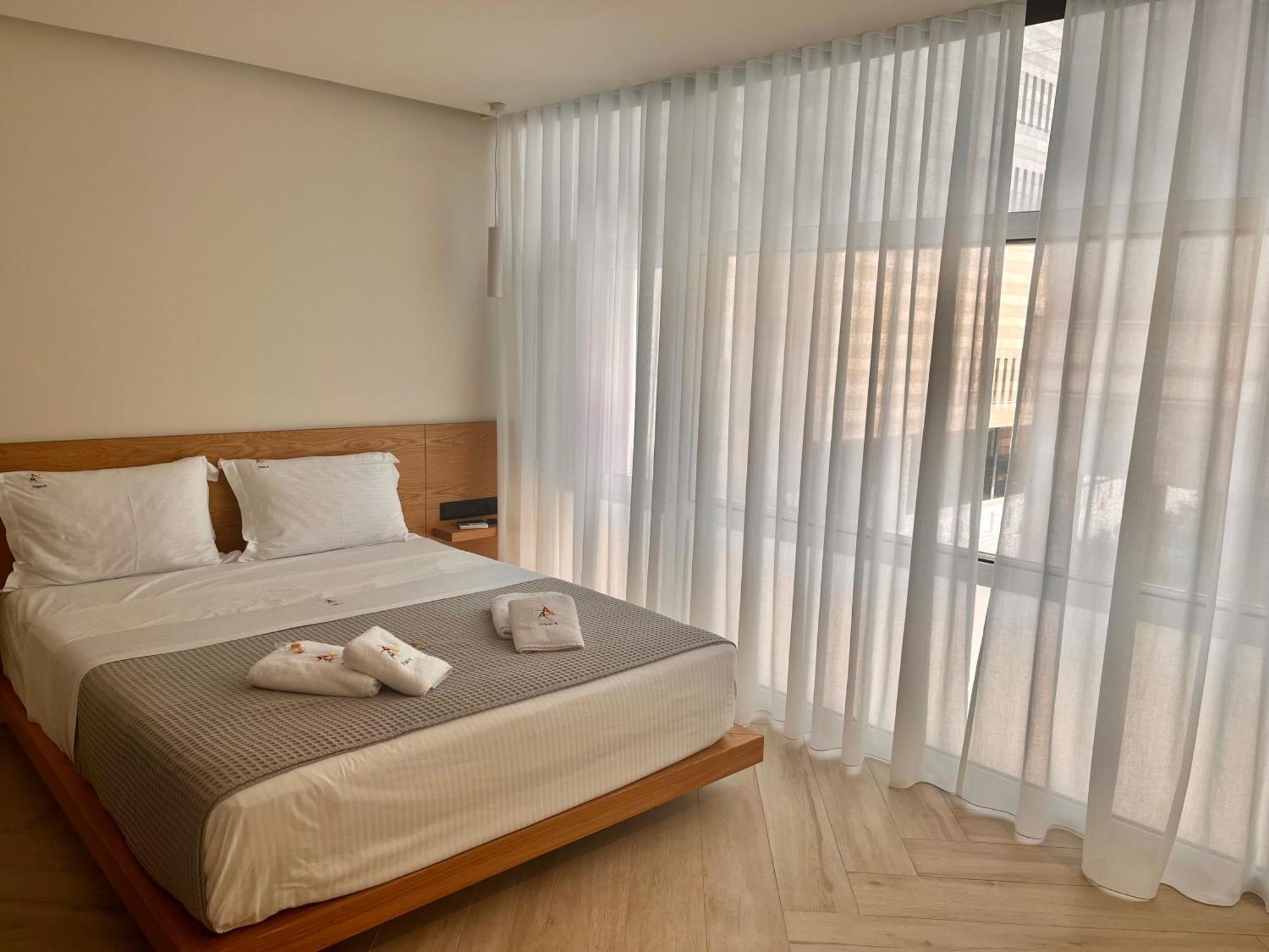 Triple A - Chic & Elegant By The Market - Free Parking! Atena Exterior foto