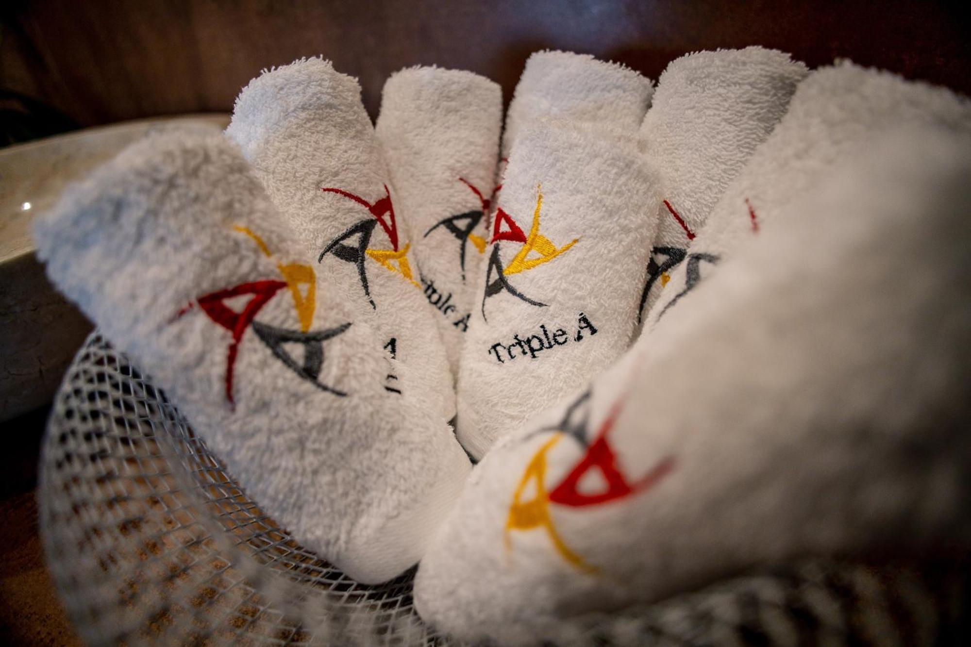 Triple A - Chic & Elegant By The Market - Free Parking! Atena Exterior foto