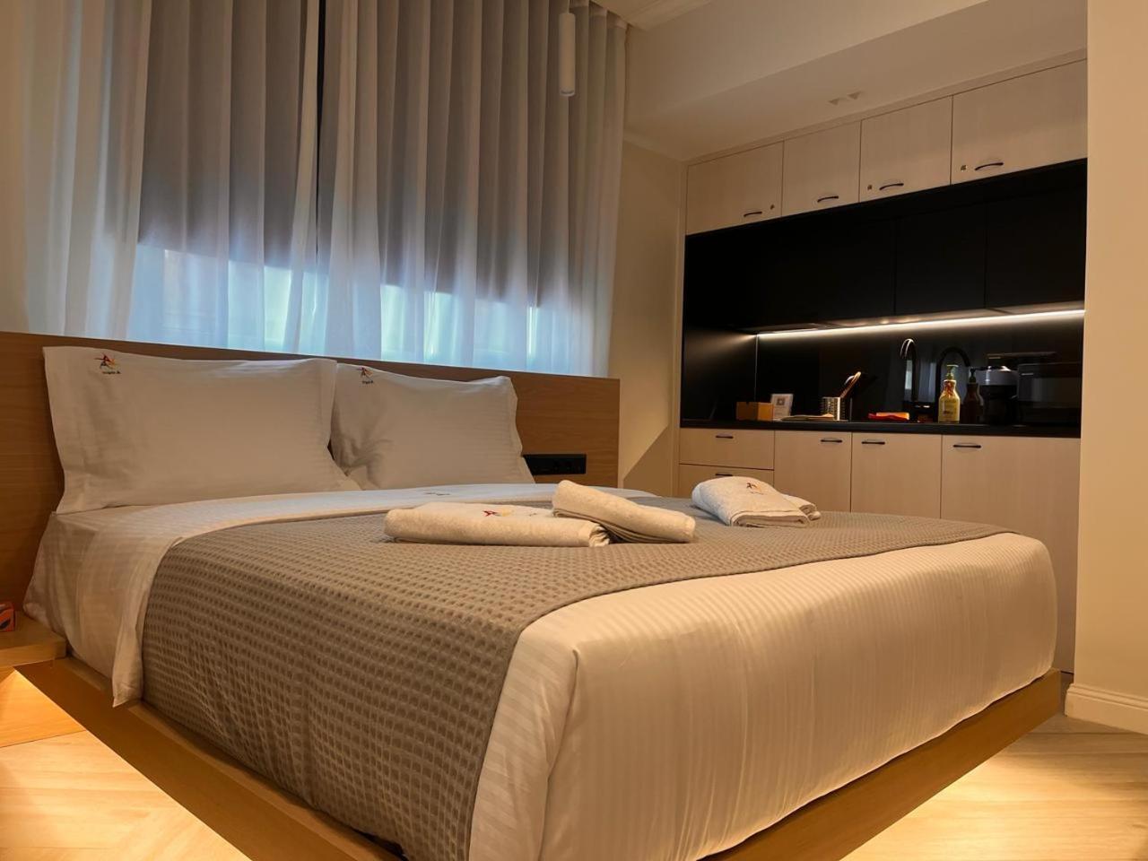 Triple A - Chic & Elegant By The Market - Free Parking! Atena Exterior foto